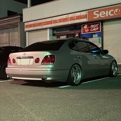 車検令和9年の8月まで！16アリスト　サンルーフ付き！の画像
