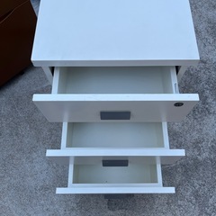 オフィス家具　事務用　事務用品　収納家具　3段　キャスター付き　棚　【40×47×61】の画像
