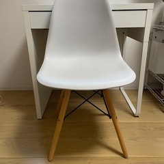 テーブル＆いすの画像