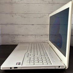 ⭐️美品【Windows11 25H2✨】富士通LIFEBOOK AH40_C1/15.6インチ/メモリ8GB/新品SSD.128GB/Microsoft Office2021搭載/2018年製/バッテリー正常🔋✨の画像