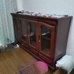 家具　ガラス扉　の画像