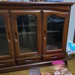 家具　ガラス扉　の画像