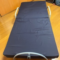 折り畳み式ベット
の画像