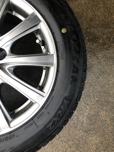 スタッドレス165/65R14