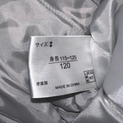 子ども用迷彩柄スキーウェア 120 1回のみ使用の画像