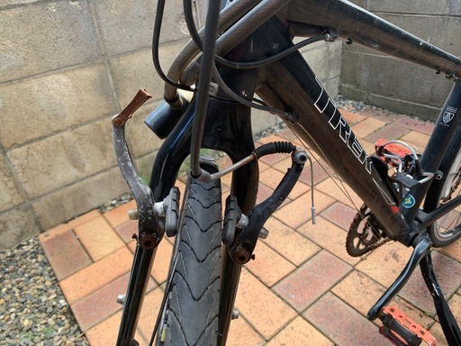 TREK7.5FX 2014年モデル クロスバイクジャンク DEORE SORA 