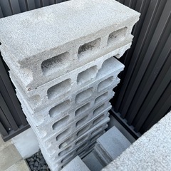 コンクリートブロック　無料の画像
