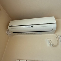 （交渉中）東芝 エアコン 4台セット（室外機付き）取り外し・引き取りできる方限定の画像