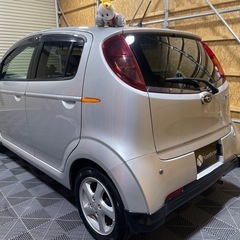 スバル　R2 2009年　7.2万キロ　660R 4WD オートマ　車検令和8年7月まで　社外ナビ　テレビ　HIDヘッドライト　ETC コーナーセンサー　キーレスの画像