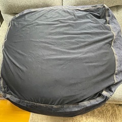 【リサイクルサービス八光】幅83㎝　デニム生地　1人用ビーズクッション(大)の画像