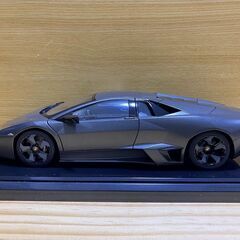 1/18ミニカー オートアート製ランボルギーレヴェントンの画像