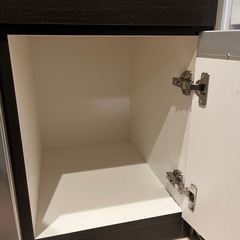 食器棚の画像