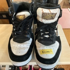 スニーカー👟VANSヘビ柄🐍メンズ👱‍♂️靴シューズおしゃれ28cmハイカットかっこいい✨黒白の画像