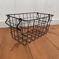 ニトリ　ワイヤーバスケット4個セットの画像