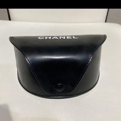 CHANEL サングラスケース ブラックの画像