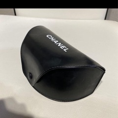 CHANEL サングラスケース ブラックの画像
