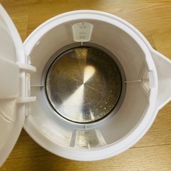 電気ケトルの画像