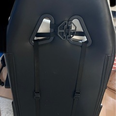 AKRACING げゲーミングチェアの画像