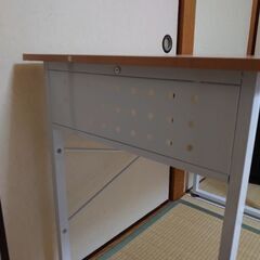 パソコンデスク、在宅、子供机の画像