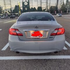 極美車！フーガハイブリッド　3.5 vipの画像