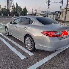 極美車！フーガハイブリッド　3.5 vipの画像