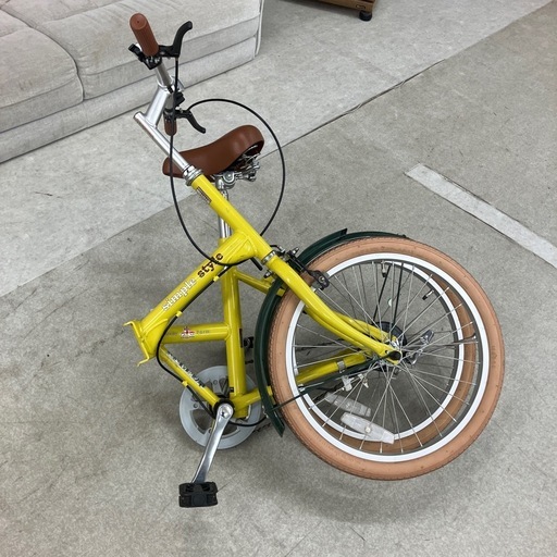 K2510-130 simple style 折りたたみ自転車 イエロー 20インチ ※パンクの確認や空気入れのサービスは行っておりません。タイヤ空気なし 動作確認済み 鍵なし キズ汚れ有り