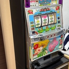 【スロット実機】シオラーVersion II 【コイン不要機】、設置台付き！の画像