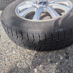 スタッドレスタイヤ　ホイールセット　4本　145／80R13の画像