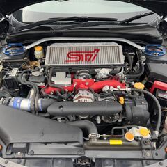 ローンは毎月36,200円～　インプレッサＷＲＸ　ＳＴｉスペックC　ターボ　純正６速ＭＴ　フジツボマフラー　ＭＯＭＯステアリング　レカロシート　バックカメラ　GReddy電子メーター　Defi追加メーター　レイル車高調　レイルアンダーカバー　エンケイ18インチAW　トラストエアクリ　SAADの画像