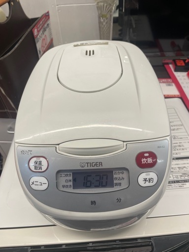 【中古】¥7000 タイガー5.5合炊き　炊飯ジャー　2024年製
【IJ61】 pr_240702_01_ogp- 
