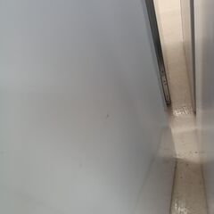 リユースのサカイ栃木店★ジモティ割あり★ Abitelax 冷蔵庫 AR-131 139L 24年製 動作確認／クリーニング済み TC11017の画像