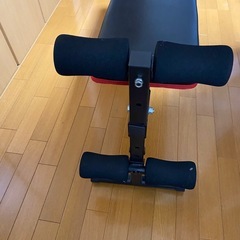 腹筋マシーン　トレーニングベンチ　筋トレ　　　　の画像