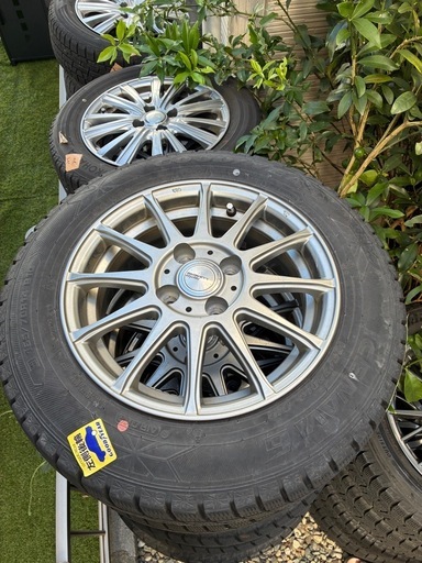 スタットレスタイヤホイールセット