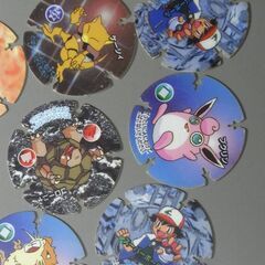 ポケモン　明治スナック菓子　ハイパーボールチップ　18枚送料込みの画像