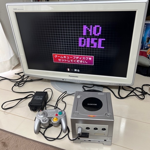 ゲームキューブ 本体 シルバー ジャンク品（disk読み取り出来ません。）その他