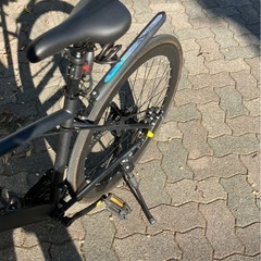 【自転車　美品】マットブラック スポーツクロスバイク 700C 多段変速 🚴の画像