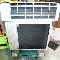 Hisense ハイセンス エアコン 単相100V 主に6畳 2.2kW 室内機 HA-S22CE8-W / 室外機 HC-S22CE8 2020年製 冷房暖房 ガス回収済 動作OK  リモコン付 説明書付き 在庫2台あり 名古屋市近郊 配達可 取付工事可の画像