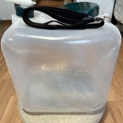 キャプテンスタッグ 水 タンク 16リットル キャンプ 防災の画像