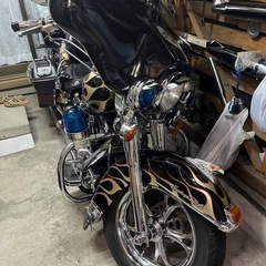 ハーレーダビッドソン1350/70万の画像