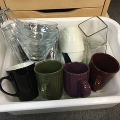 【まとめ売り】コップ　マグカップ　皿　食器　コースター　などの画像