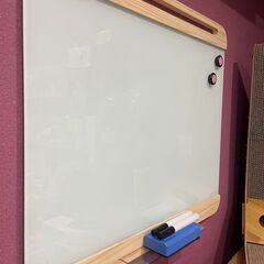 ホワイトボード　ガラスパネル　まとめ買い歓迎　卸ます　アマゾン引き上げ商品　倒産品　ネット商材　転売　卸し　問屋　転売OK　アマゾン　商品　景品　コンペの画像