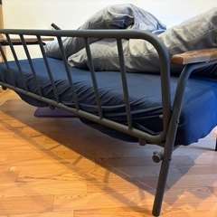 ソファの画像