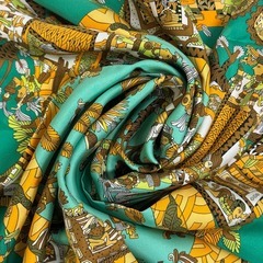 エルメス HERMES スカーフ ASTRES et SOLEILS 天体と太陽 カレ90 グリーンの画像