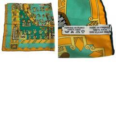 エルメス HERMES スカーフ ASTRES et SOLEILS 天体と太陽 カレ90 グリーンの画像