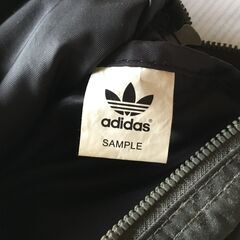 adidas（アディダス）　ショルダーポーチの画像