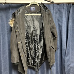 レディースジャンパーの画像