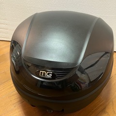 スクーター　バイク用　リアボックス　未使用品
の画像