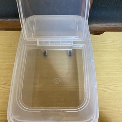 米びつ　5キロ　ダイソーの画像