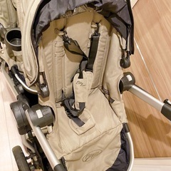 ベビージョガーシティセレクト、マキシコシ付き！お値下げ交渉受け付けます🌼の画像
