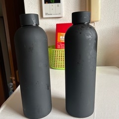 水筒の画像
